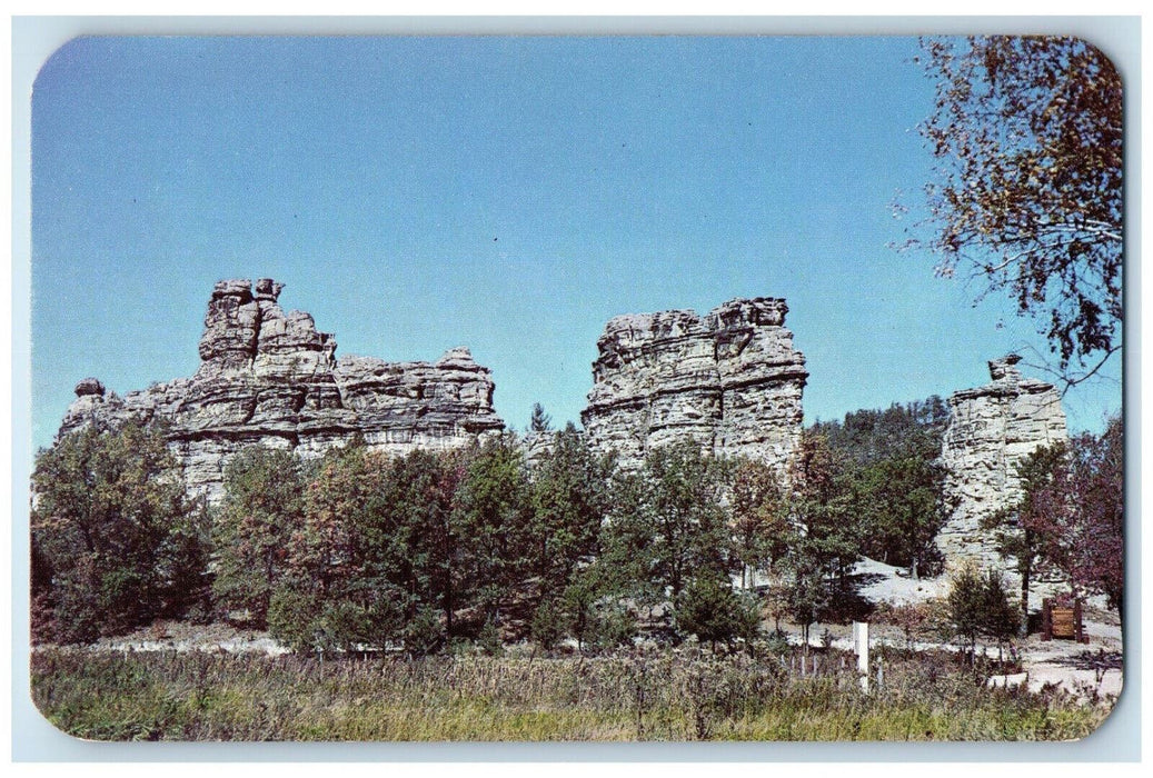 c1960's Castle Rock Between La Crosse & Winconsin Dells Wisconsin WI Postcard