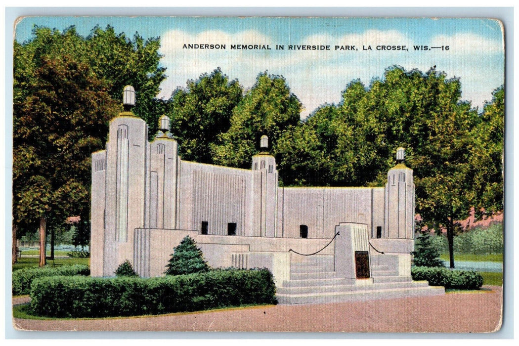 c1940's Anderson Memorial in Riverside Park La Crosse Wisconsin WI Postcard