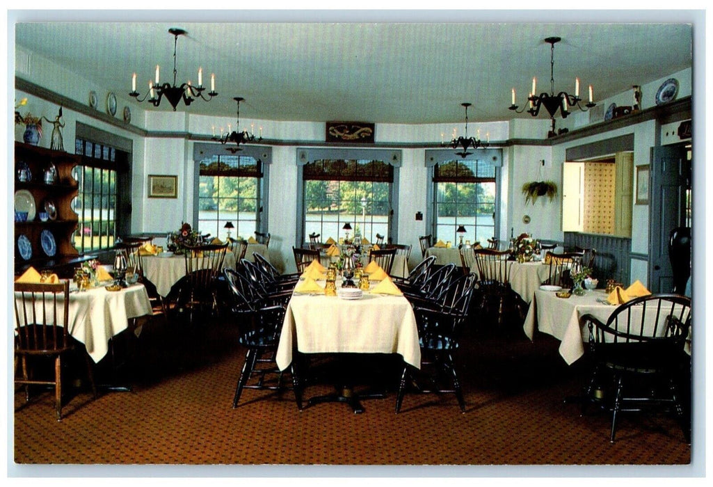 Blue Coat Inn Dining Room Interior Dover Delaware DE Unposted Vintage Postcard