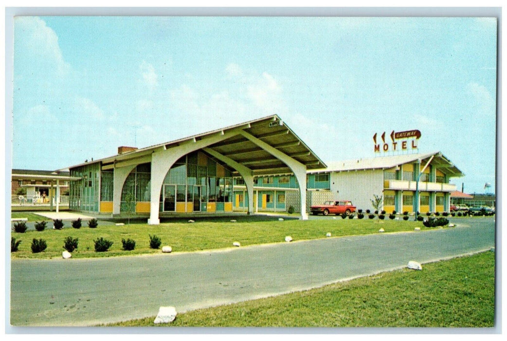Gateway Motor Inn Motel Hotel New Castle Delaware DE Unposted Vintage Postcard