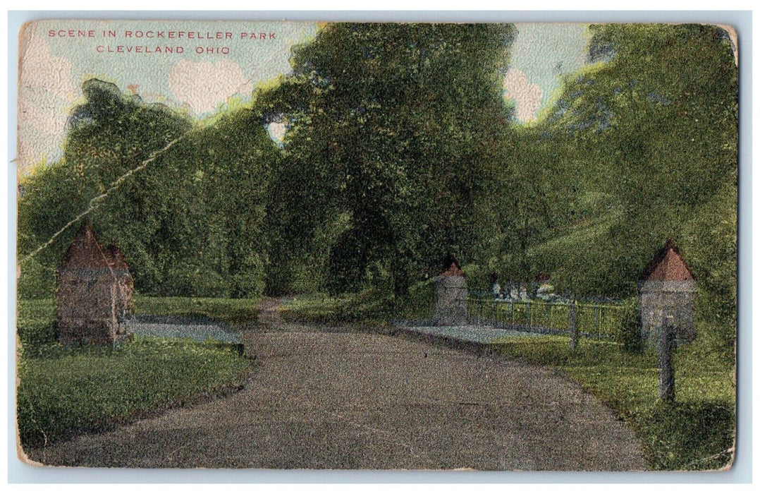 1910 Houses Scene in Rockefeller Park Cleveland Ohio OH Unposted Postcard
