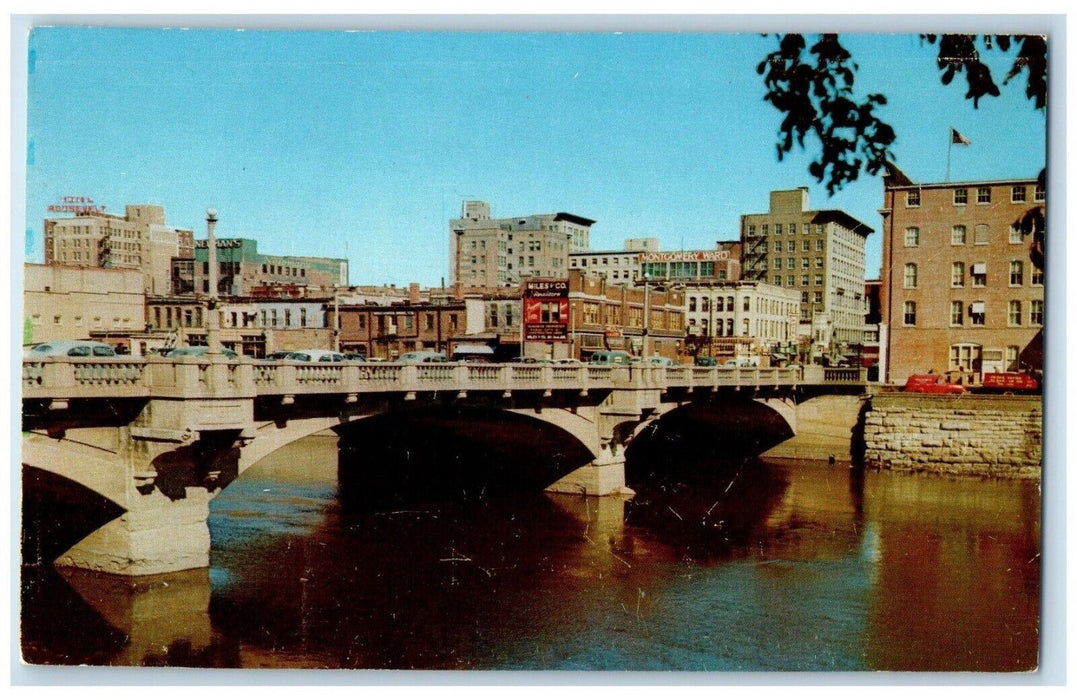 c1960 Cedar Rapids Iowa Skyline Seen Linn County Court House Iowa IO Postcard