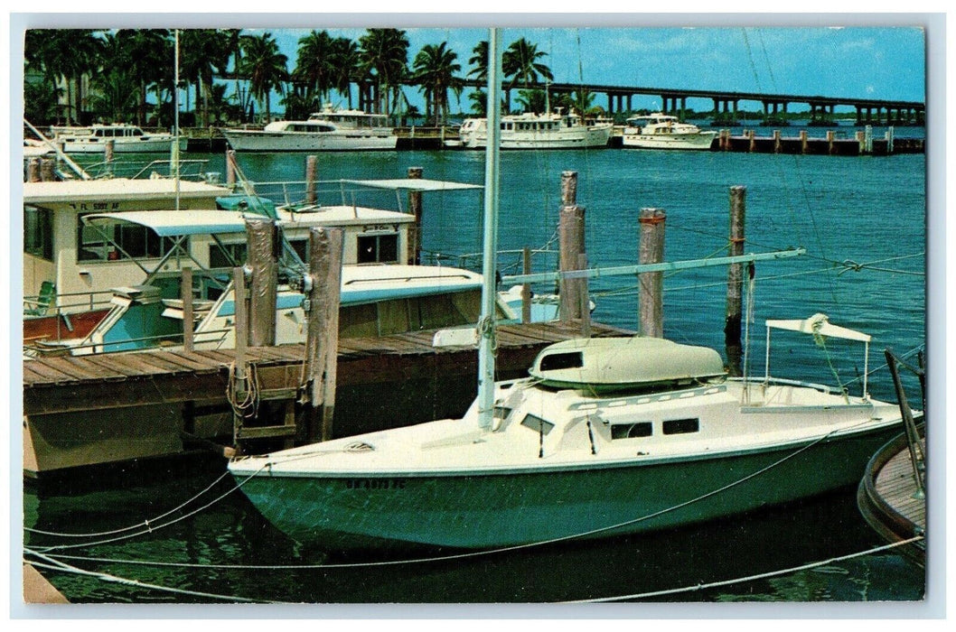 c1960's Municipal Yacht Basin Boats Palm Trees Fort Myers Florida FL Postcard