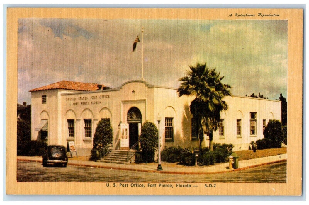 c1950's U.S Post Office Car Roadside Palm Trees Fort Pierce Florida FL Postcard