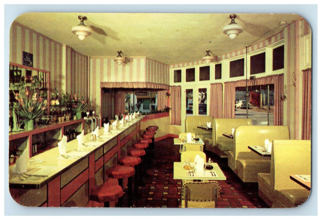 c1950's Dining Area, Antoinette's Biscayne Blvd. Miami Florida FL Postcard