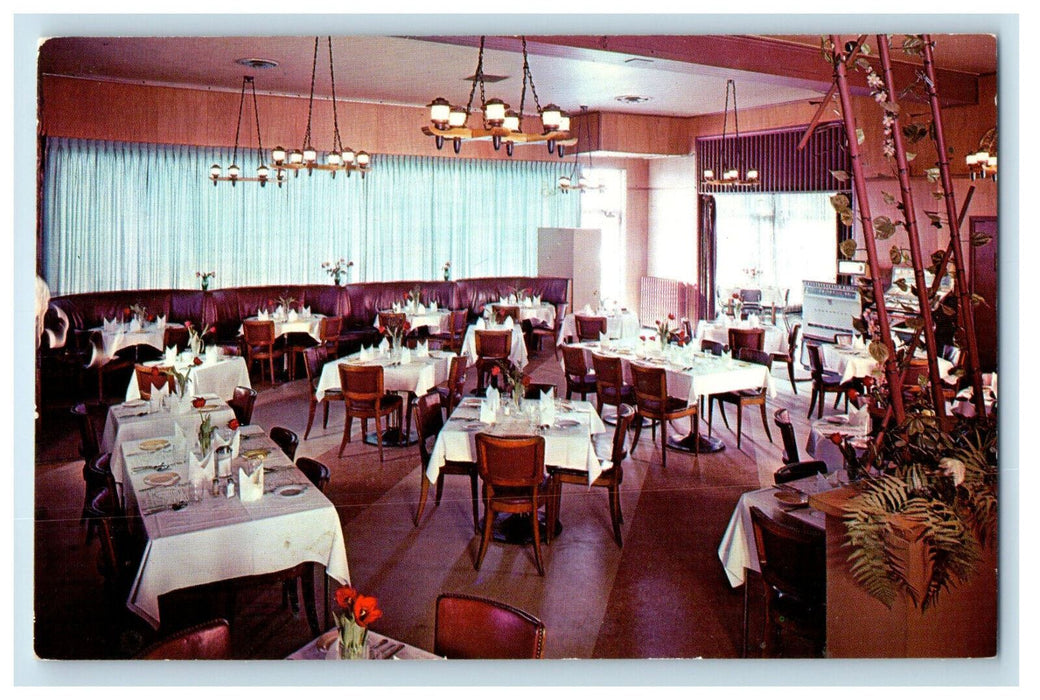 1965 Dining Area, Wayside Inn Talbotville Ontario Canada Vintage Postcard