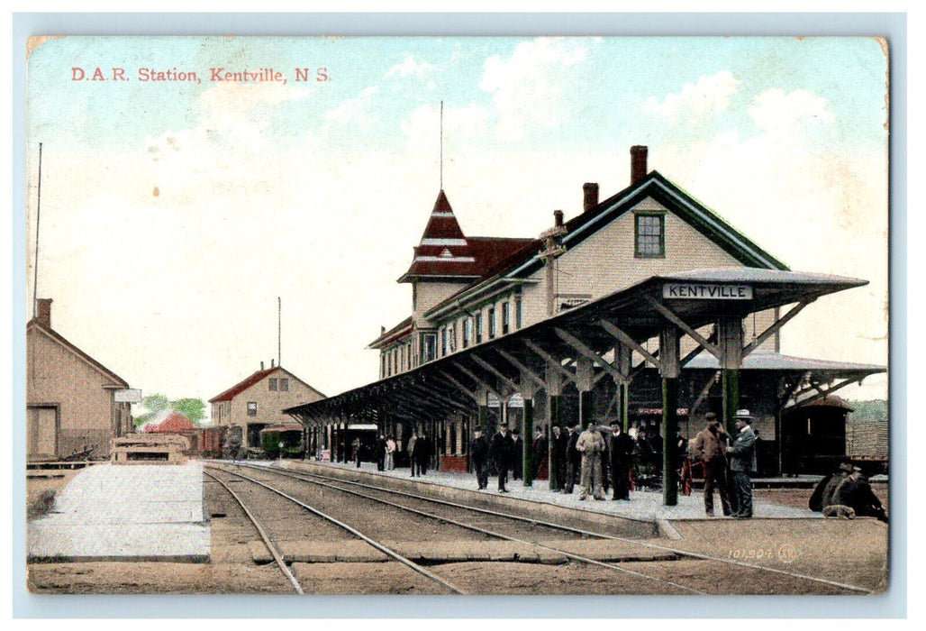 c1905 Crowd, Waiting Shed, D.A.R Station Kentville Nova Scotia Canada Postcard