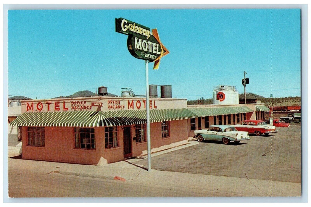 c1960 Gateway Motel Restaurants Exterior Parking Lot Williams Arizona Postcard