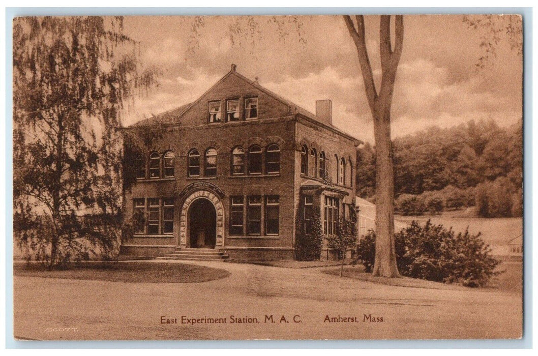 c1940 East Experiment Station MAC Amherst Massachusetts Vintage Antique Postcard