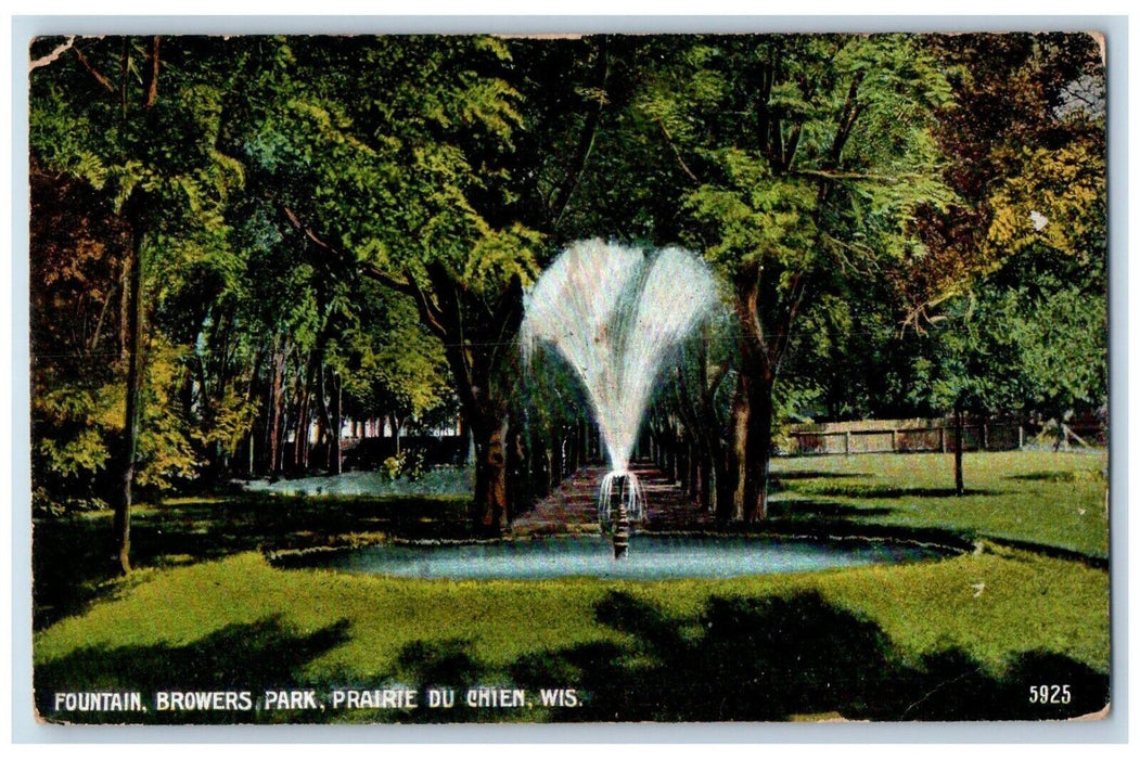 1907 View Of Fountain Browers Park Prairie Du Chien Wisconsin WI Postcard