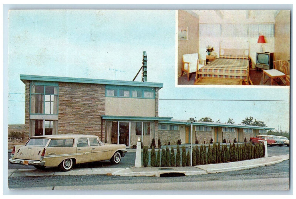c1950's The Pines Motor Lodge No. Lindenhurst Long Island NY Multiview Postcard