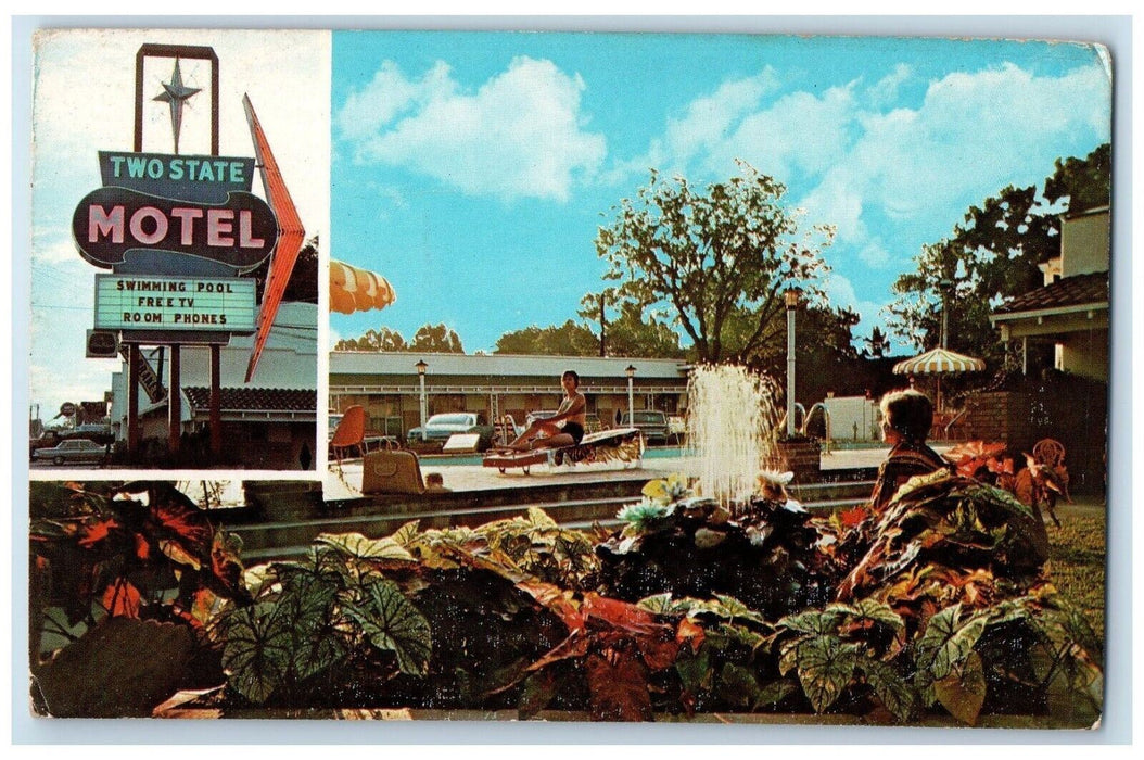 c1960's Two State Hotel Swimming Pool Fountain Texarkana Texas TX Postcard