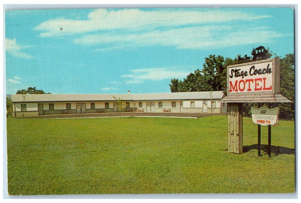 c1960's View Of Stage Coach Motel Lancaster Pennsylvania PA Vintage Postcard