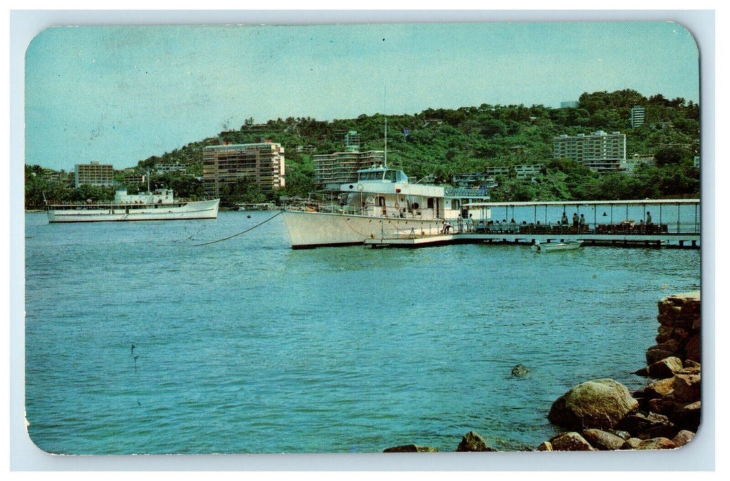 c1960 Yates Fiesta Seacloud Sightseeing Yachts Acapulco Mexico Vintage Postcard