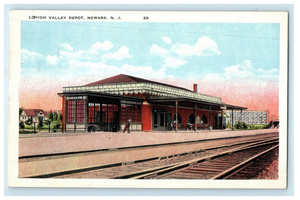 c1920s Lehigh Valley Depot, Newark New Jersey NJ Unposted Postcard