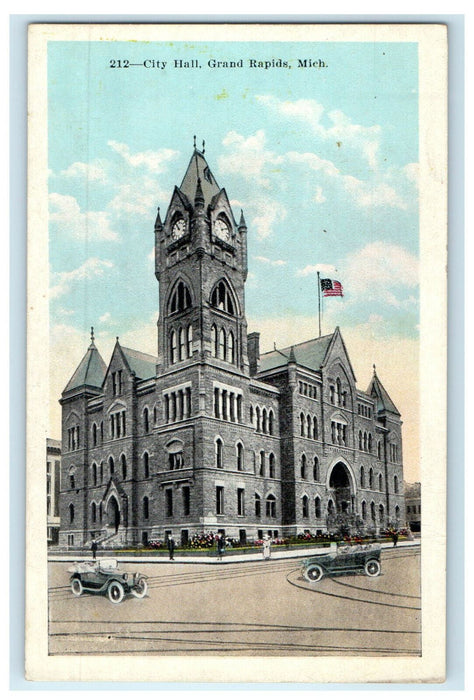 c1920s City Hall View, Grand Rapids Michigan MI Unposted Postcard
