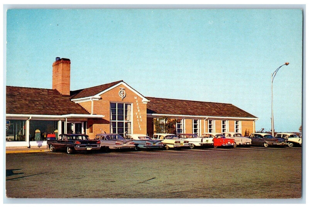 c1950's Mahoning Valley Ohio Turnpike Howard Johnson Restaurants OH Postcard