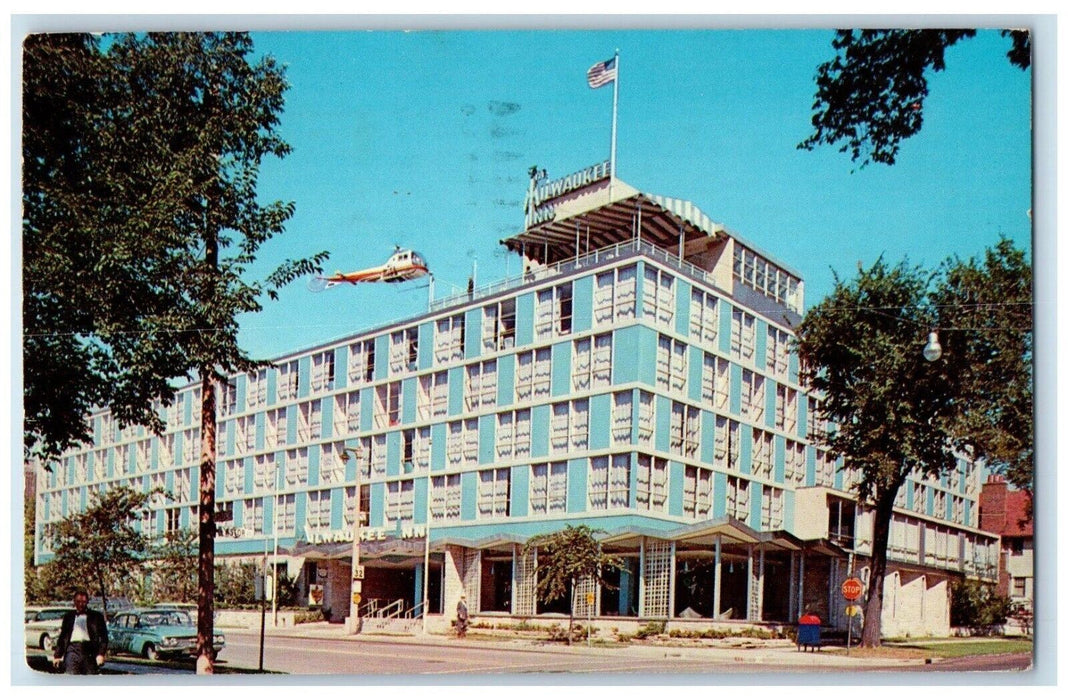 1963 The Milwaukee Inn Hotel Building Car Milwaukee Wisconsin WI Posted Postcard