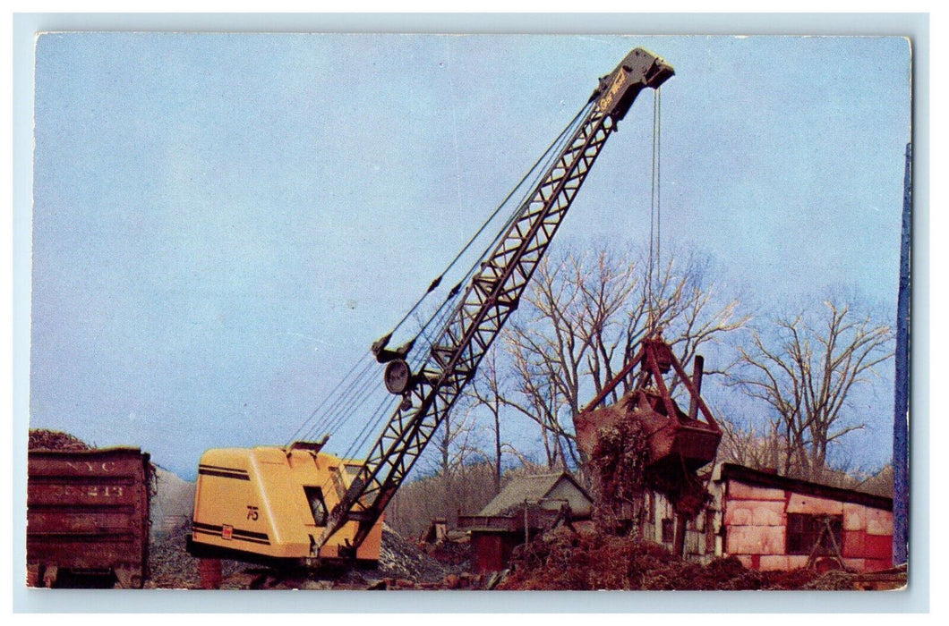 c1960s Gar Wood 75A Clamshell Gar Wood Industries Inc Wayne Michigan MI Postcard