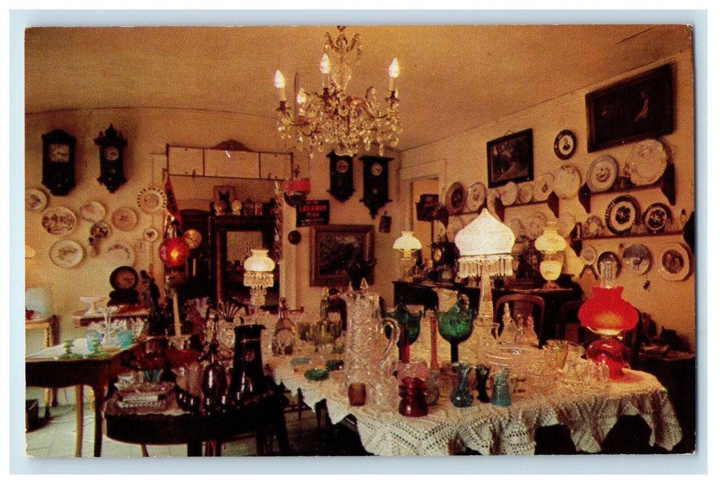 c1960s Lights and Glassware, Reid's Antiques Roswell New Mexico NM Postcard