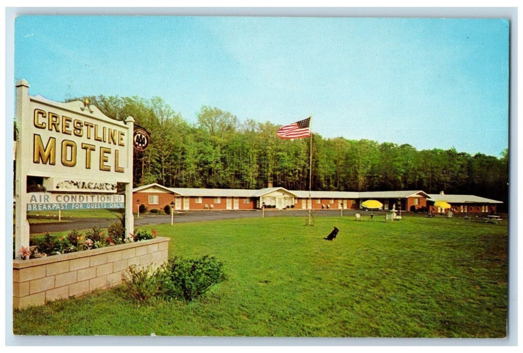 c1960's Crestline Motel View Middletown Connecticut CT Unposted Vintage Postcard