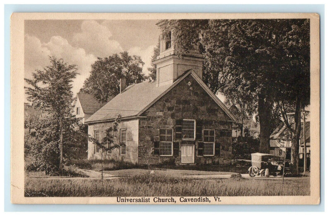 1946 Universalist Church, Cavendish, Vermont VT Vintage Unposted Postcard