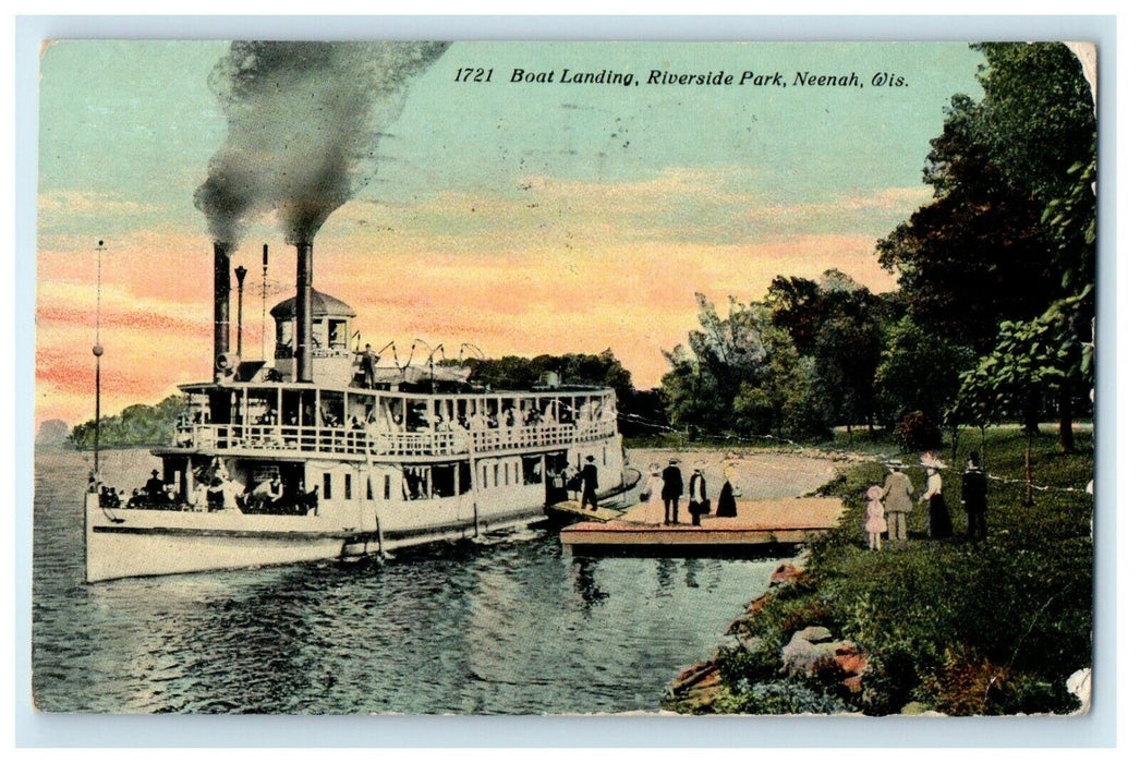 1910 Steamer Boat Landing, Riverside Park, Neenah, Wisconsin WI Antique Postcard