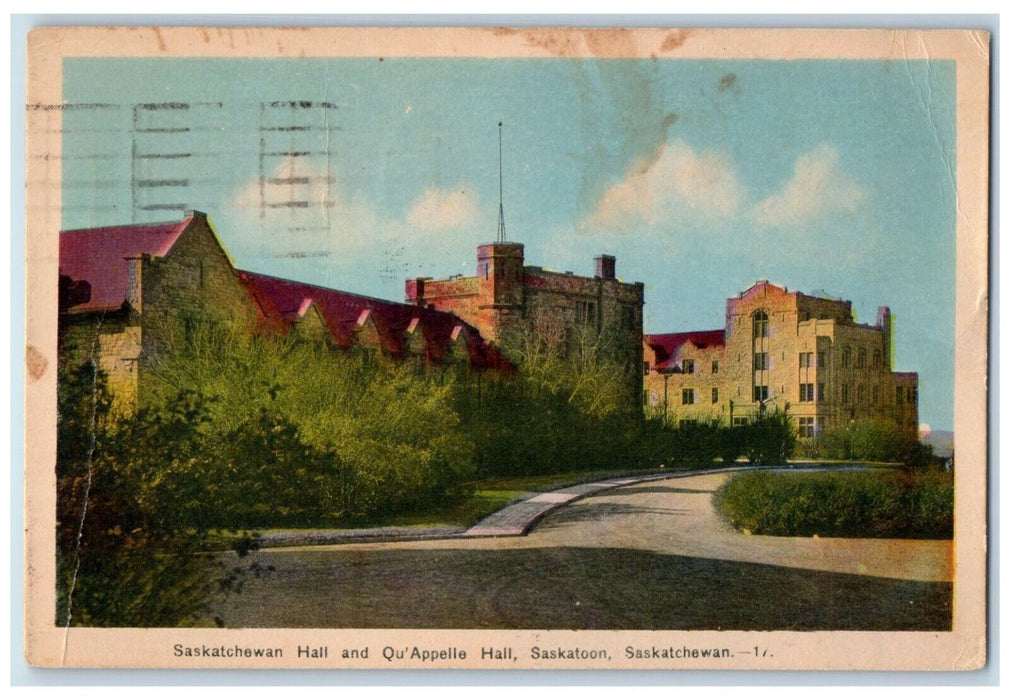 1945 Saskatchewan Hall Qu'Appelle Hall Saskatoon Saskatchewan Canada Postcard