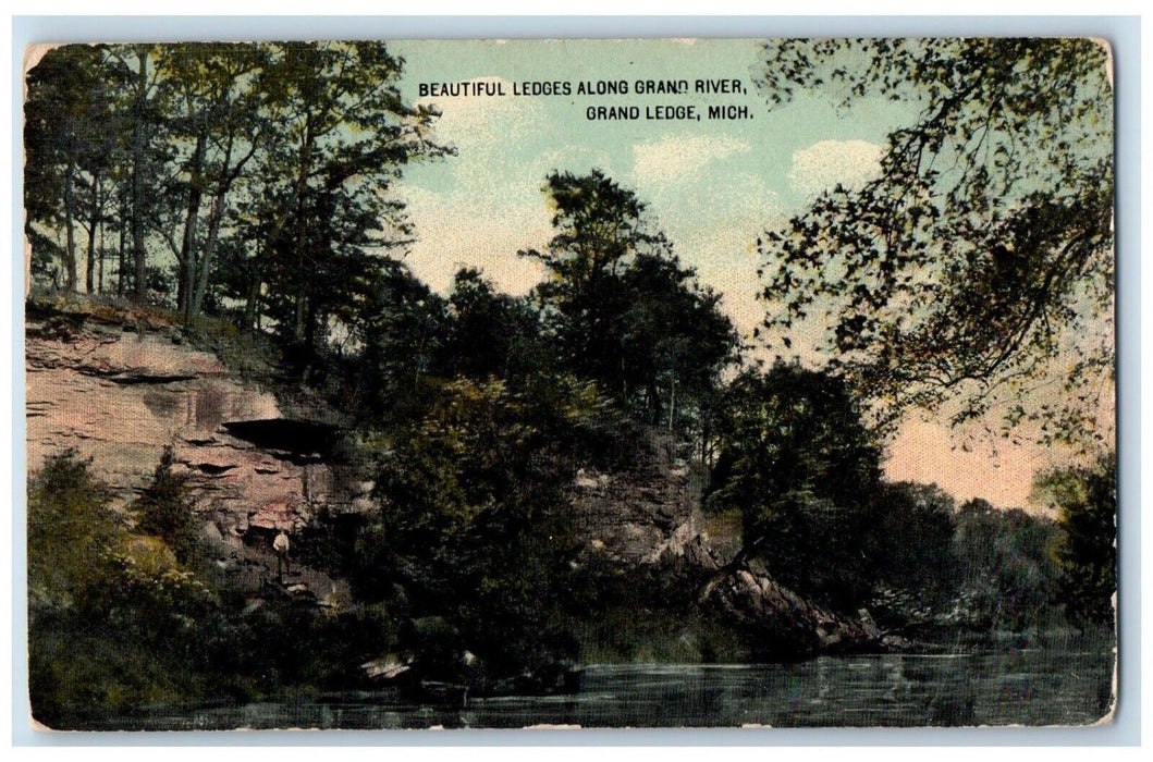 1914 Beautiful Ledges Along Grand River Grand Ledge Michigan MI Antique Postcard