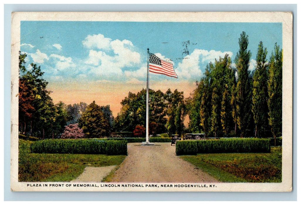 c1920s Plaza In Front, Lincoln National Park, Near Hodgenville KY Postcard