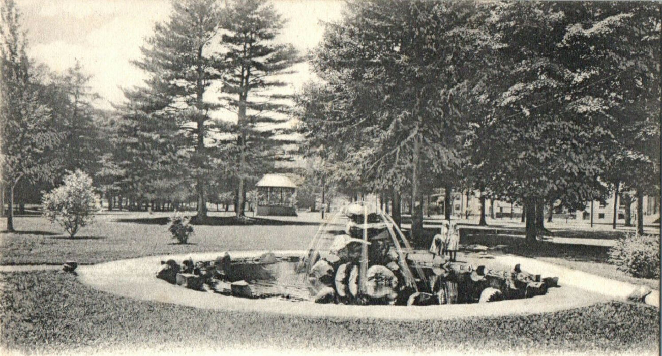 1905 Fountain and Band Stand, West Springfield, Massachusetts MA Posted Postcard