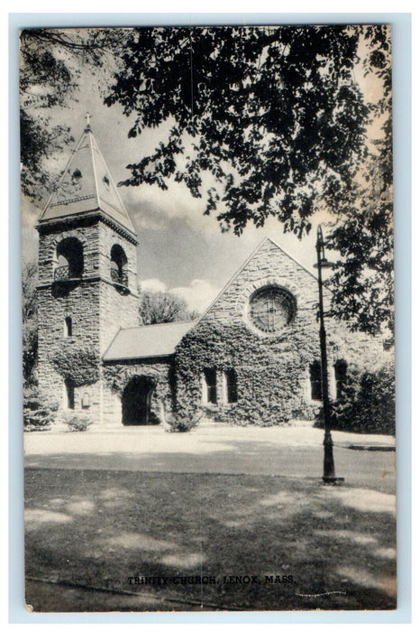 c1940s Trinity Church, Lenox Massachusetts MA Unposted Vintage Postcard