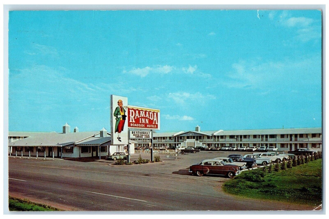 1966 Ramada Inn Roadside Hotels Exterior Tucumcari New Mexico Vintage Postcard