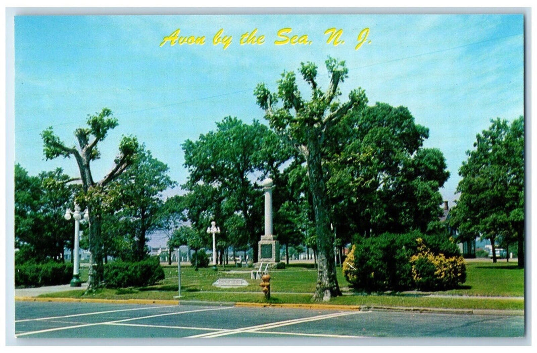 c1960 Park Thompson Square Monument Parking Avon Sea New Jersey Vintage Postcard