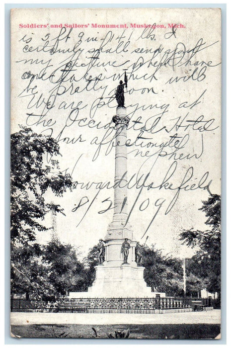 1909 Soldier's And Sailor's Monument Muskegon Michigan MI Soldier Mail Postcard