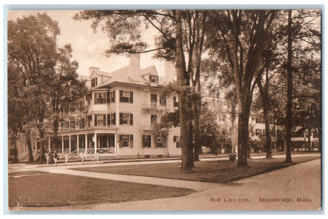 c1910 Red Lion Inn Stockbridge Massachusetts MA Albertype Co. Postcard