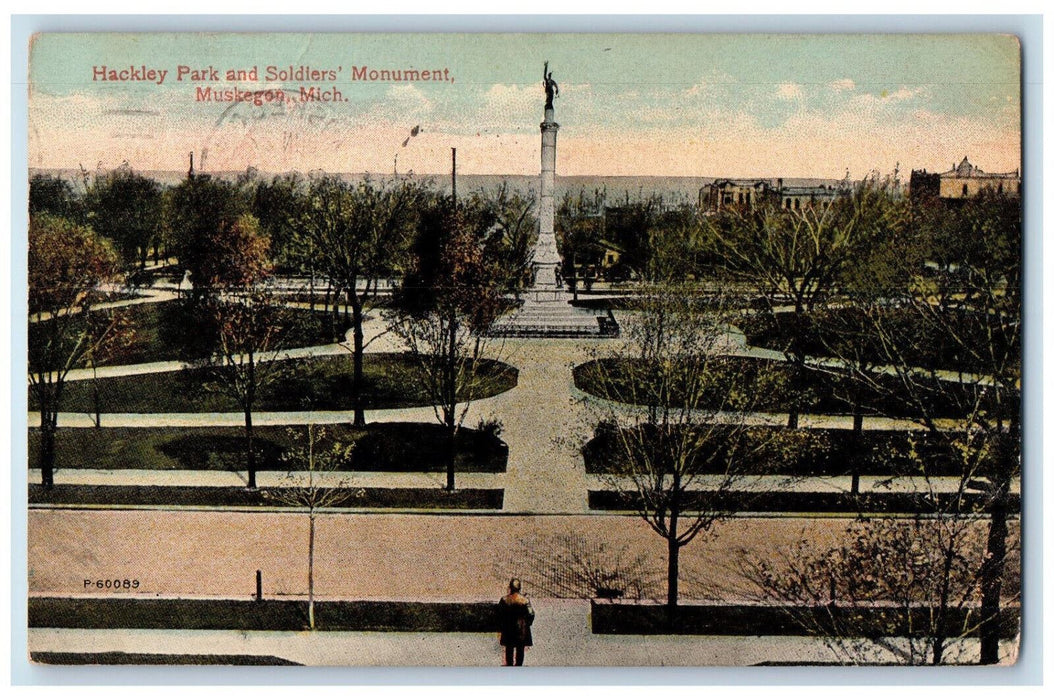 1916 Hackley Park and Soldier's Monument Muskegon Michigan MI Postcard
