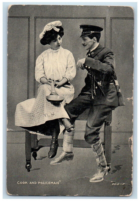 1907 Cook And Policeman Couple Romance Marshalltown Iowa IA Antique Postcard