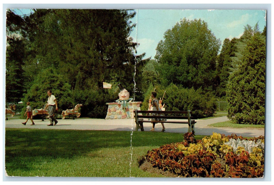 1961 Humpty Dumpty and King Horses London Ontario Canada Vintage Postcard