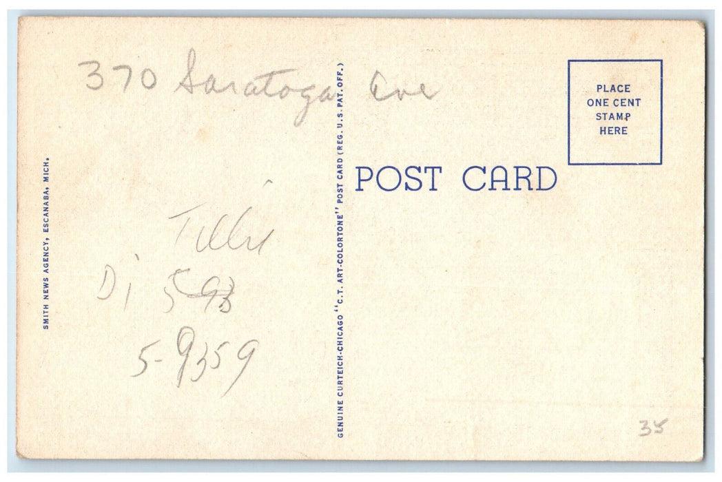 c1940's World War Memorial at Ludington Park Escabana Michigan MI Postcard