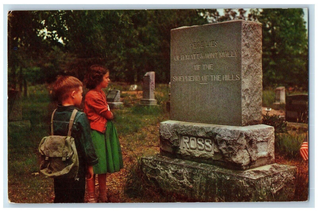 c1960 Old Matt Aunt Mollie's Monument Branson Missouri MO Mike Roberts Postcard