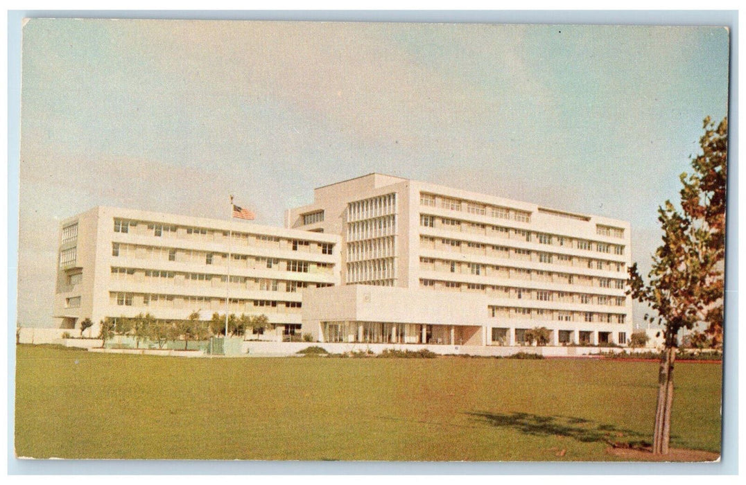 Veterans Administration Hospital Building Fresno California CA Vintage Postcard
