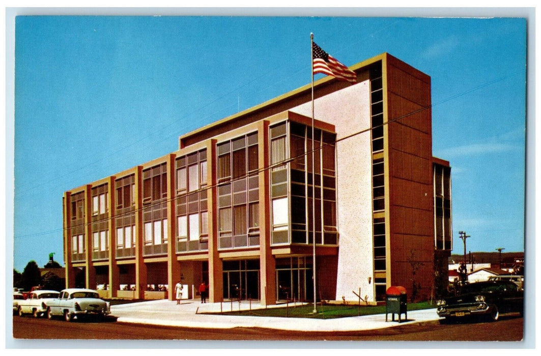 City Hall Building Exterior Scene Car-lined Eureka California CA Postcard