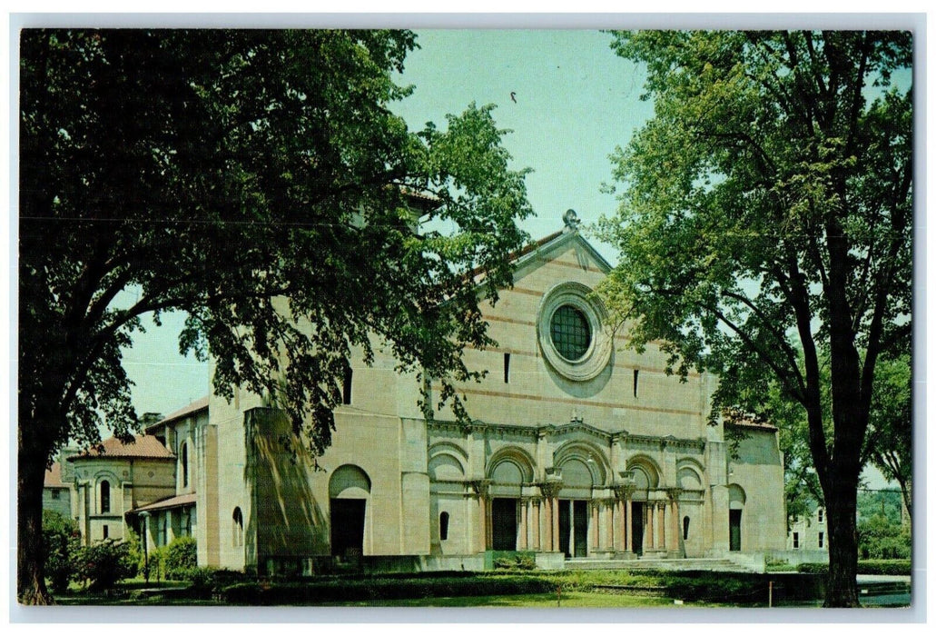 c1960 Oberlin College Oberlin Ohio Exterior Finney Memorial Chapel OH Postcard