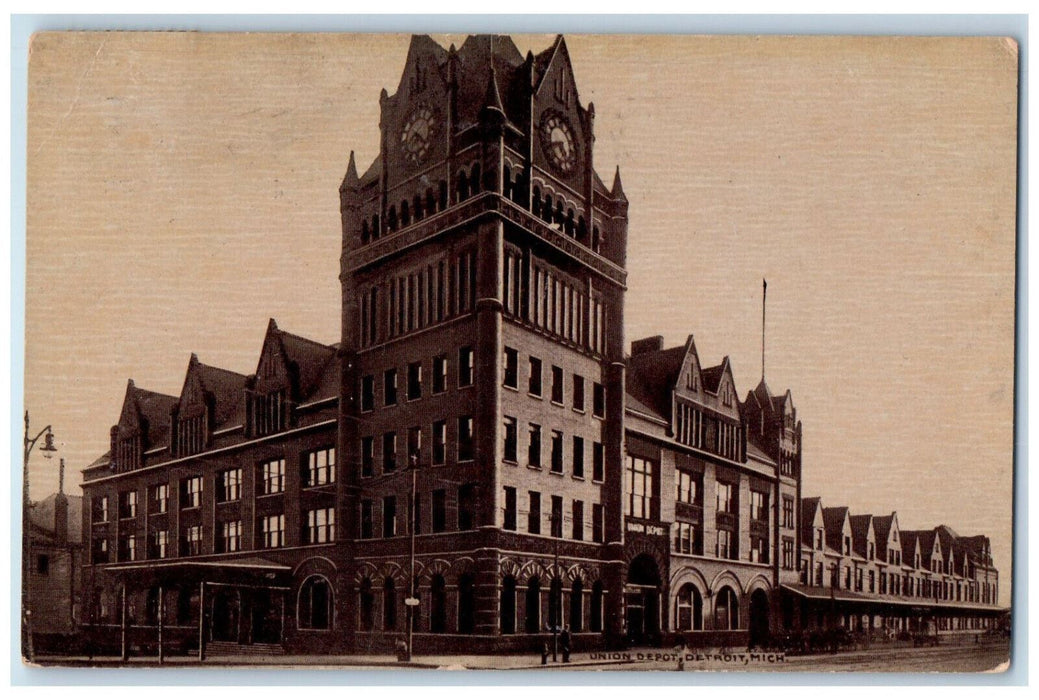1909 Union Depot Station Exterior Scene Detroit Pontiac Michigan MI Postcard