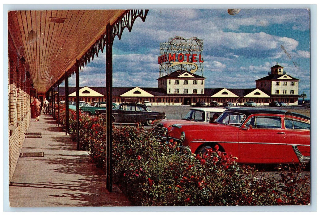 c1960's Motel Auberge Du Blvd Laurier Inc Quebec City PQ Canada Postcard
