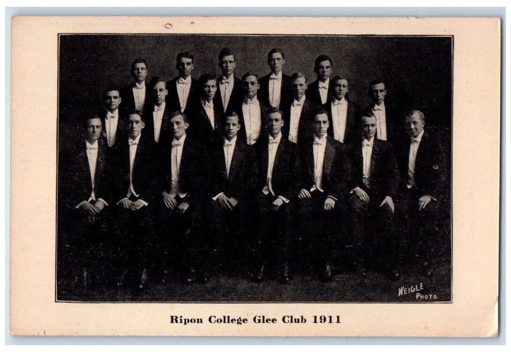 c1911 Ripon College Glee Club Class Group Picture Photo Ripon Wisconsin Postcard