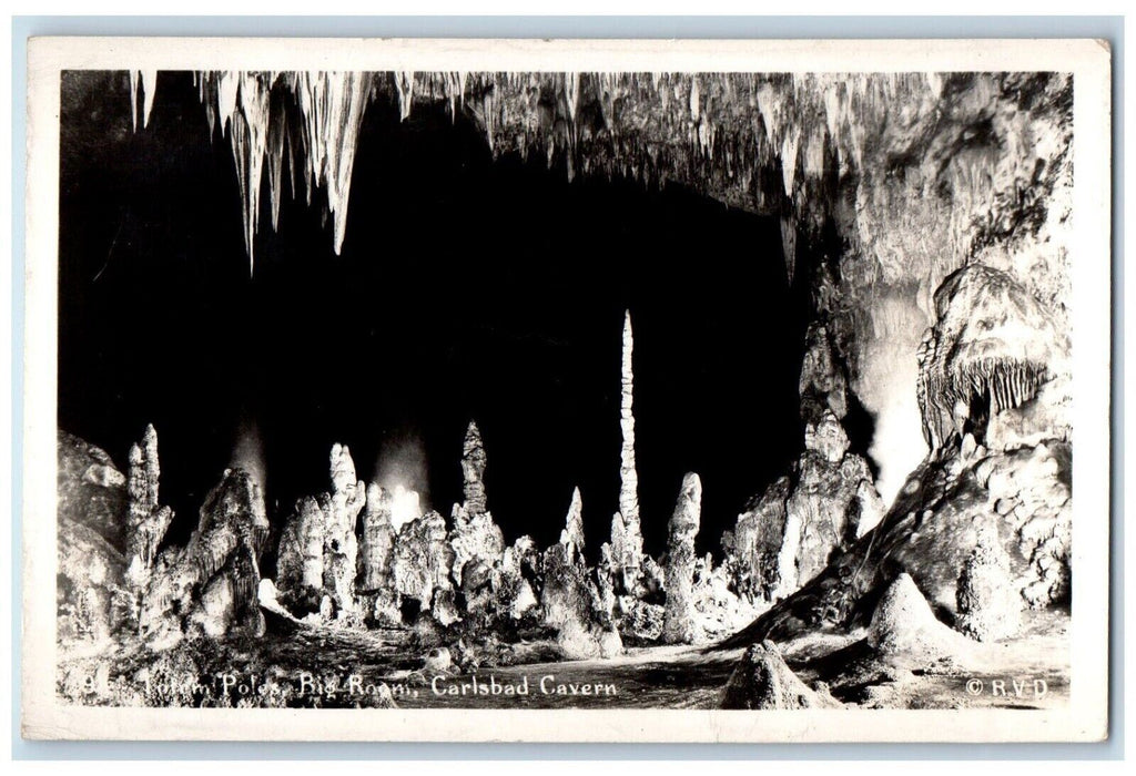 1947 Totem Pole Big Room Carlsbad Cavern New Mexico NM RPPC Photo Postcard