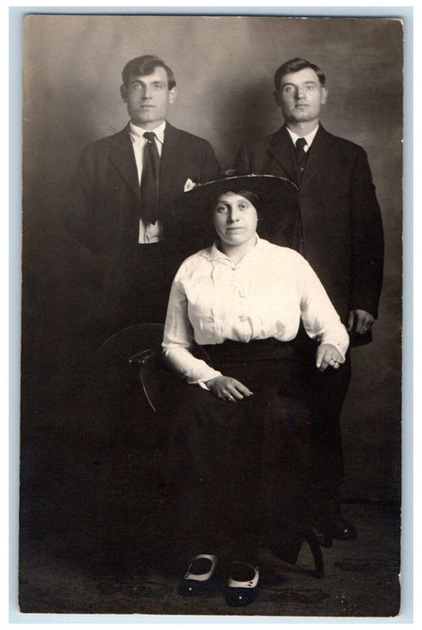 1917 Studio Portrait Family Men Woman Hat Cottonwood CA RPPC Photo Postcard