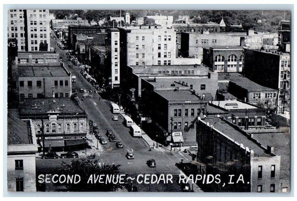 c1940's Second Avenue Cedar Rapids Iowa IA Vintage Unposted Postcard